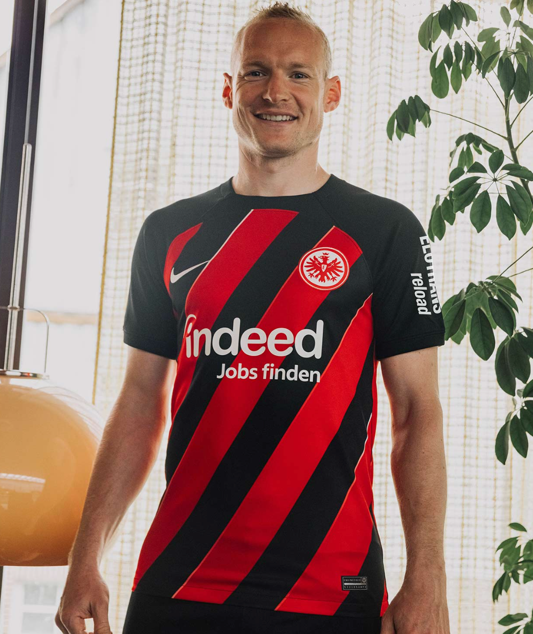 Eintracht Frankfurt 23/24 Home Jersey